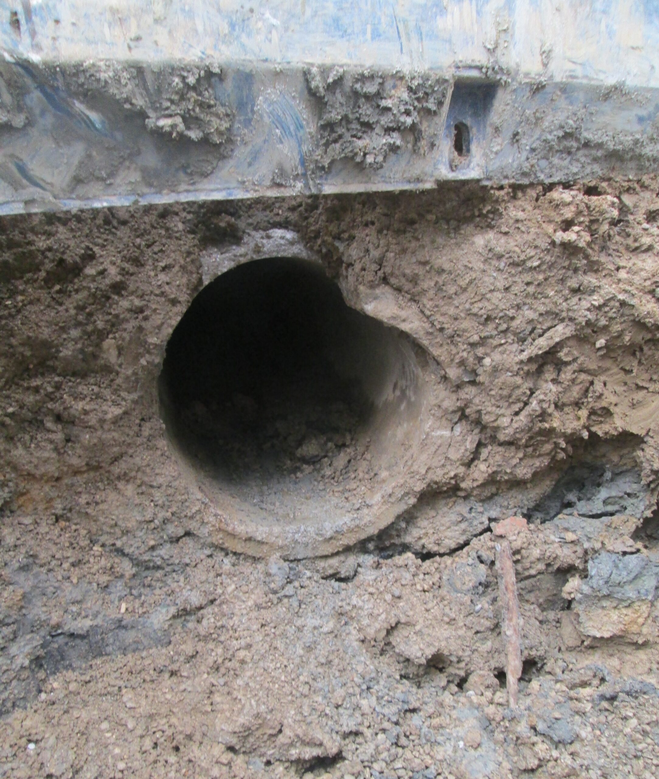 Sewer line belly in sewer pipe